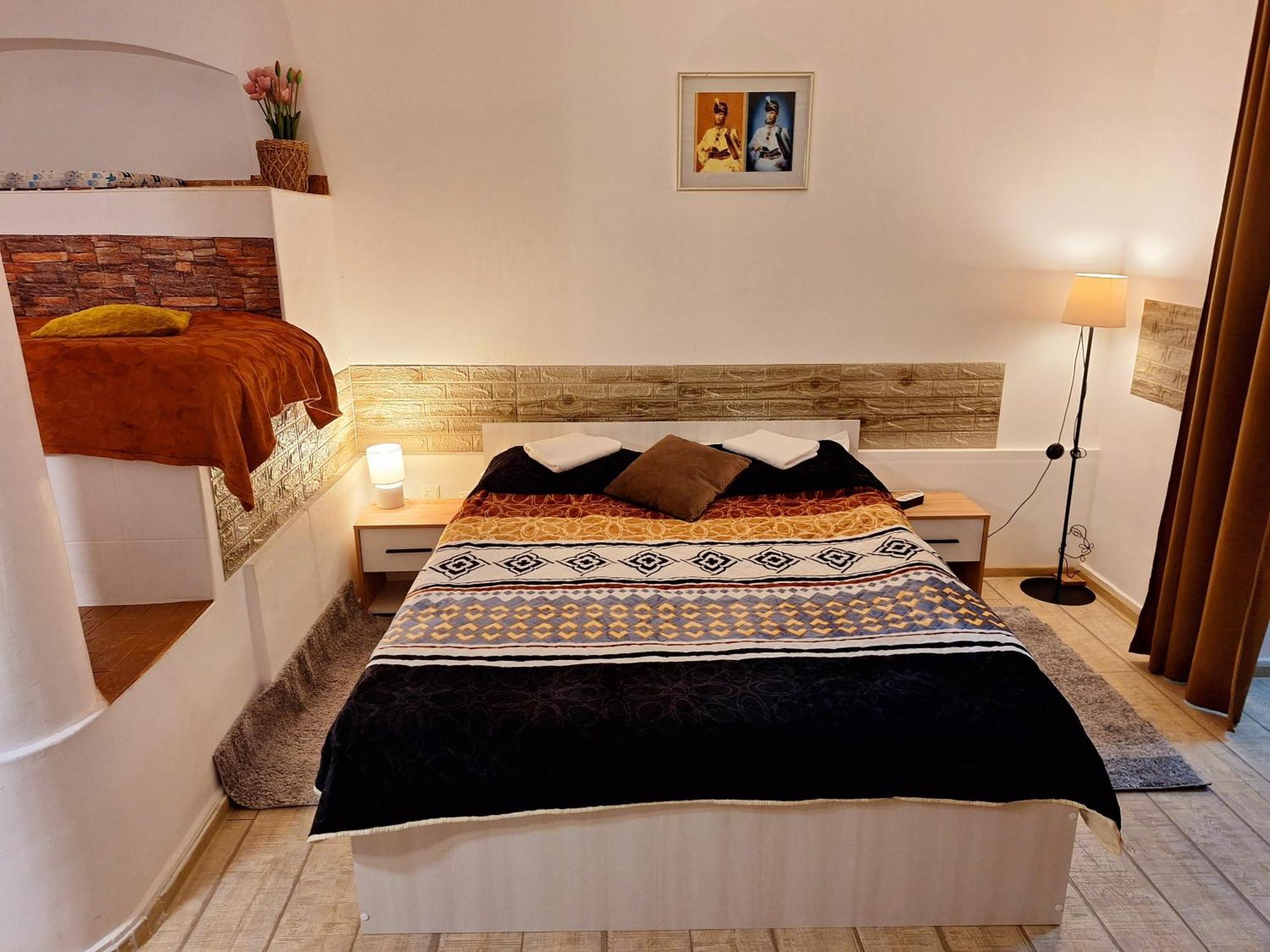 Piata Sfatului Pietonal Apartment Brašov Exteriér fotografie